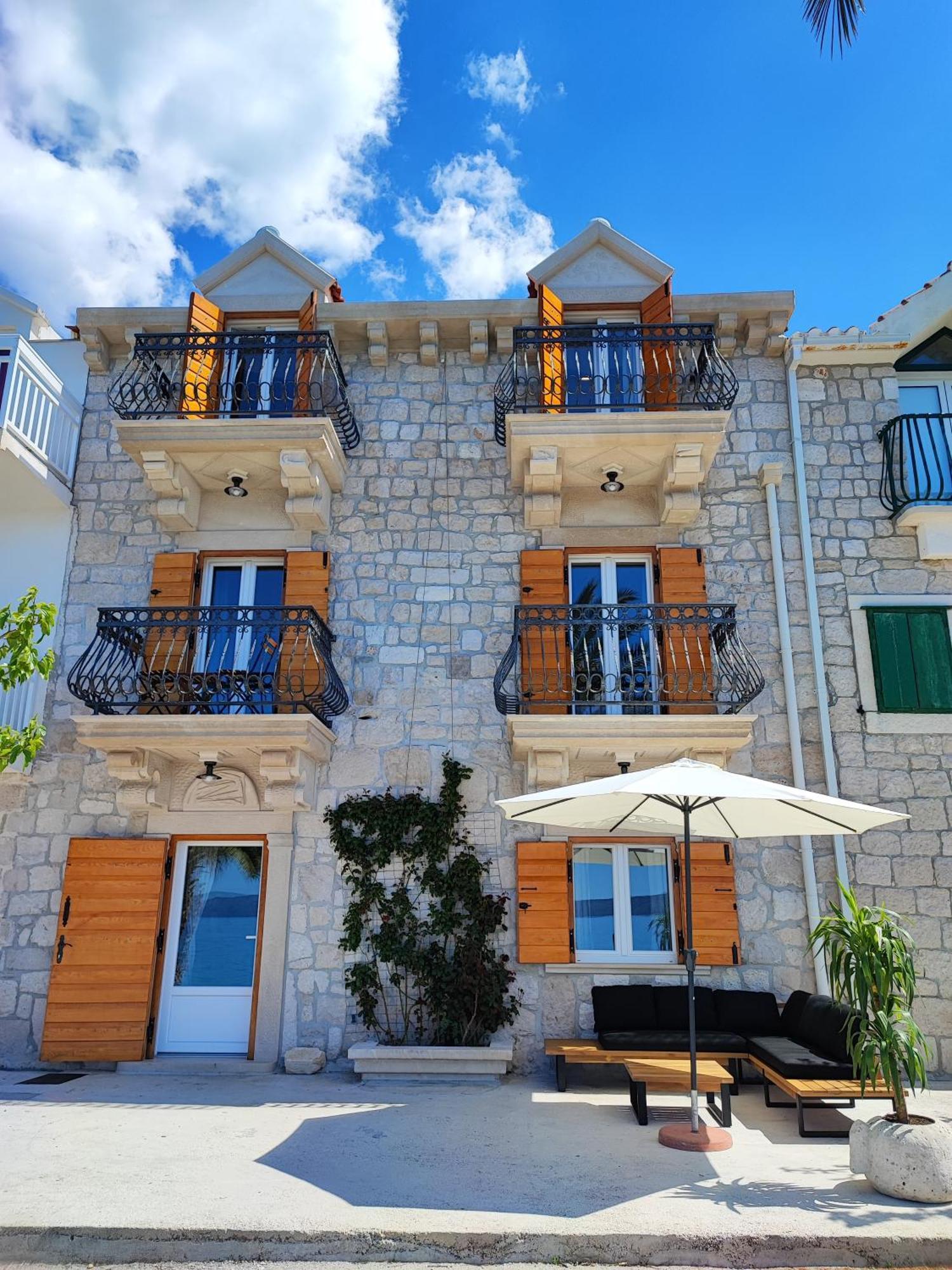 Apartmani Antiqua Zivogosce Phòng bức ảnh