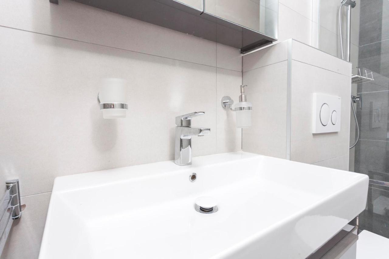 Apartmani Antiqua Zivogosce Ngoại thất bức ảnh